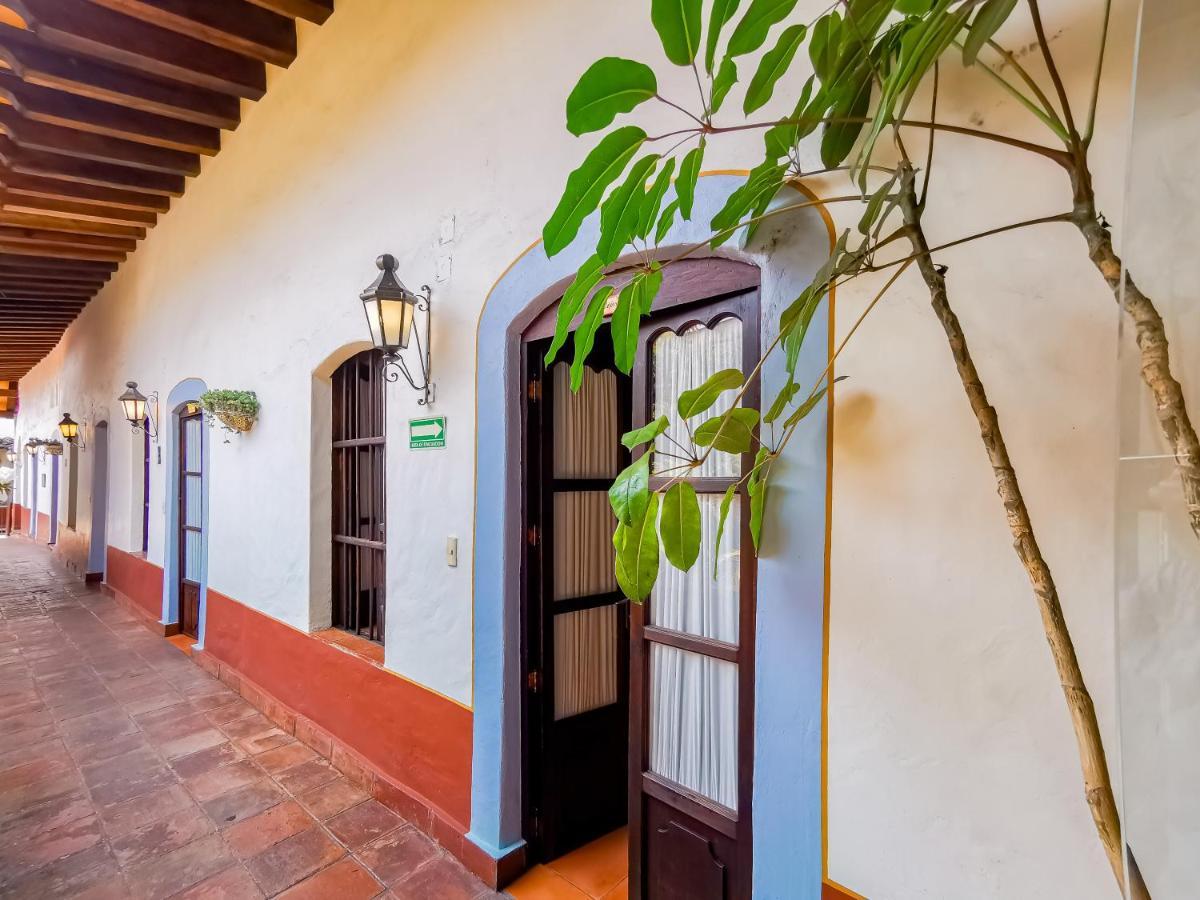 Meson Del Alferez Xalapa Hotel Exterior foto